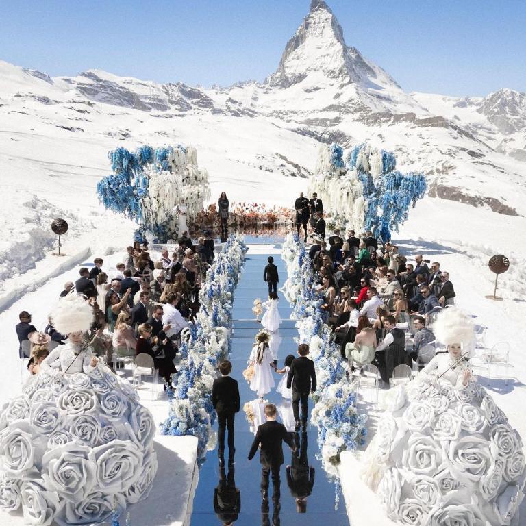 Ένας γάμος στις χιονισμένες Άλπεις της Ελβετίας/Φωτογραφία: Instagram/davidbastianoni
