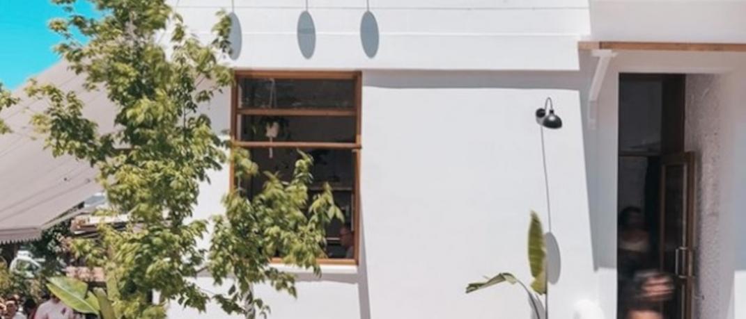 The Roosters: Το νέο μαγαζί του Ηλία Μπόγδανου στα Ιλίσια έχει γίνει το νέο σποτ της Αθήνας / Φωτογραφία: Instagram