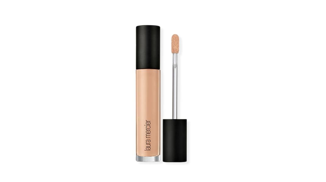 H Violette επιλέγει concealer, Laura Mercier