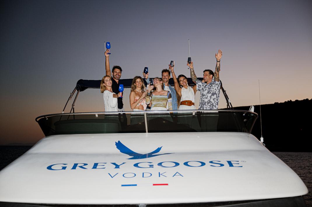 H παρέα της Grey Goose στο τελευταίο ταξίδι της Grey Goose Yacht για φέτος