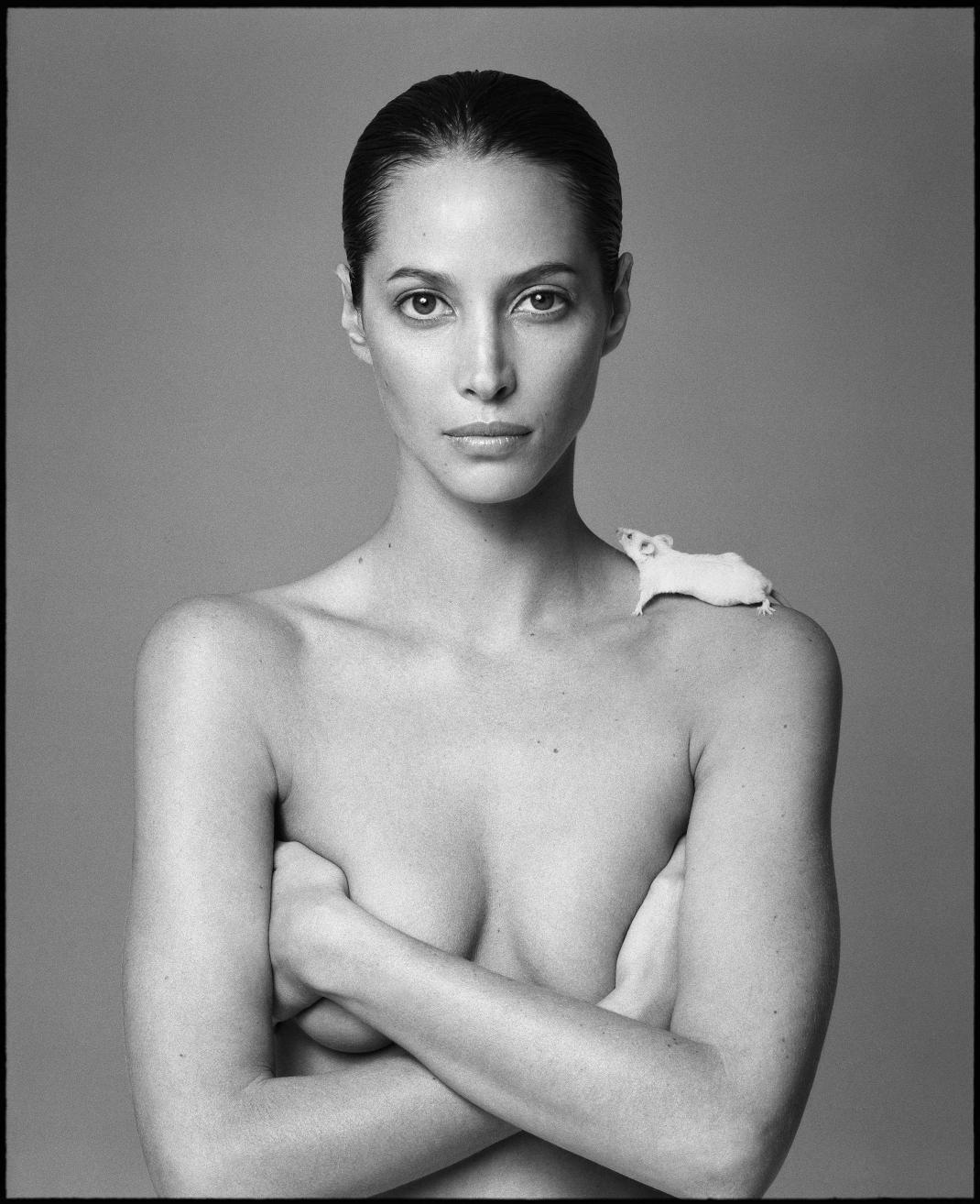 Patrick Demarchelier, Christy Turlington, 1999 for Harper’s Bazaar © Patrick Demarchelier