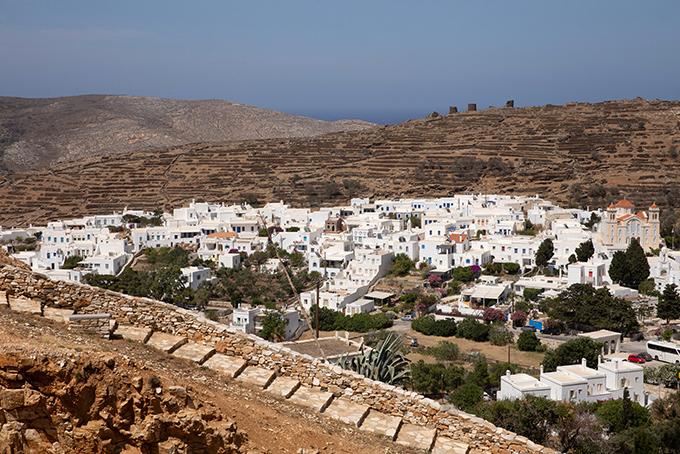 To χωριό Πύργος στην Τήνο