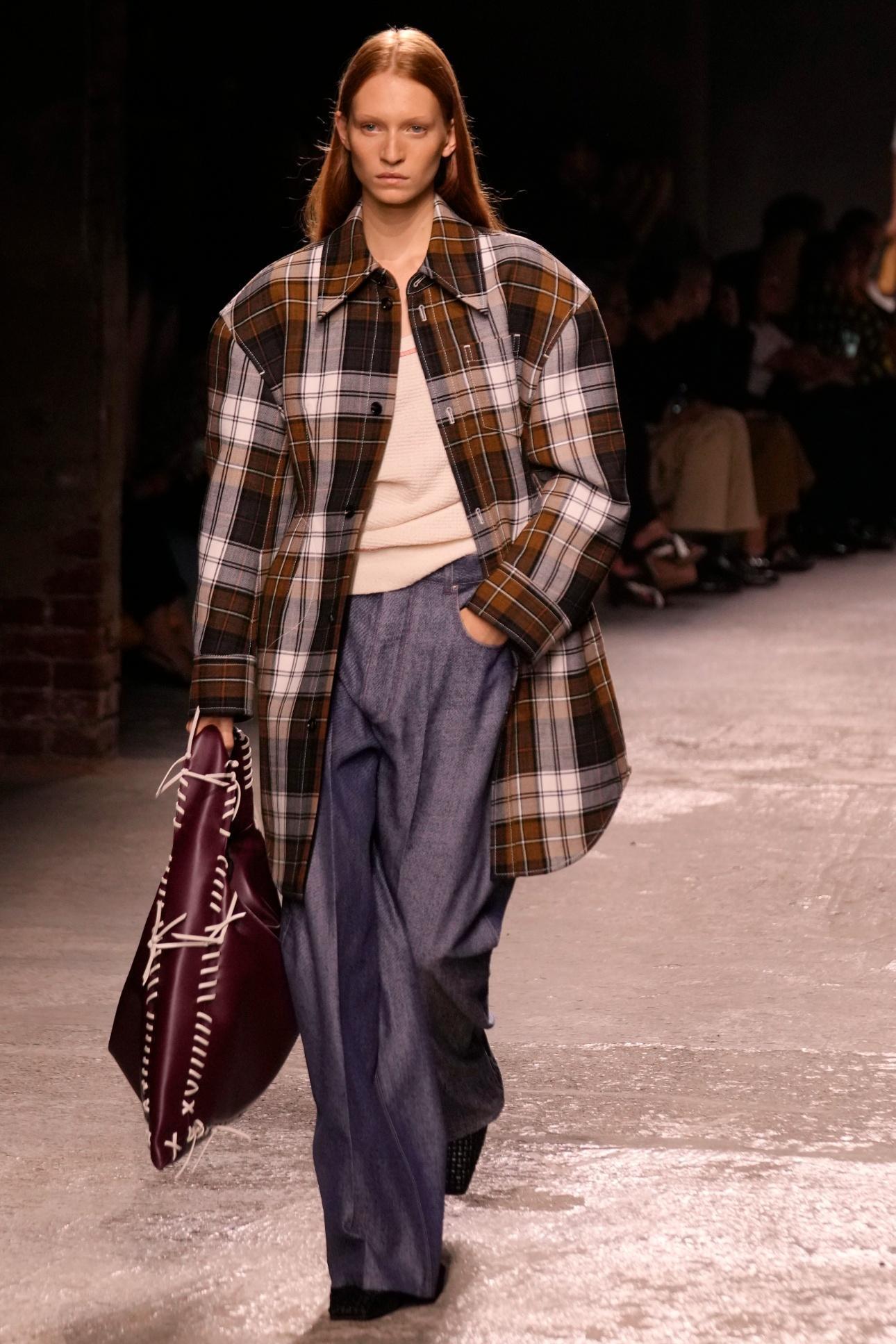 Bottega Veneta S/S 2025/ AP Images