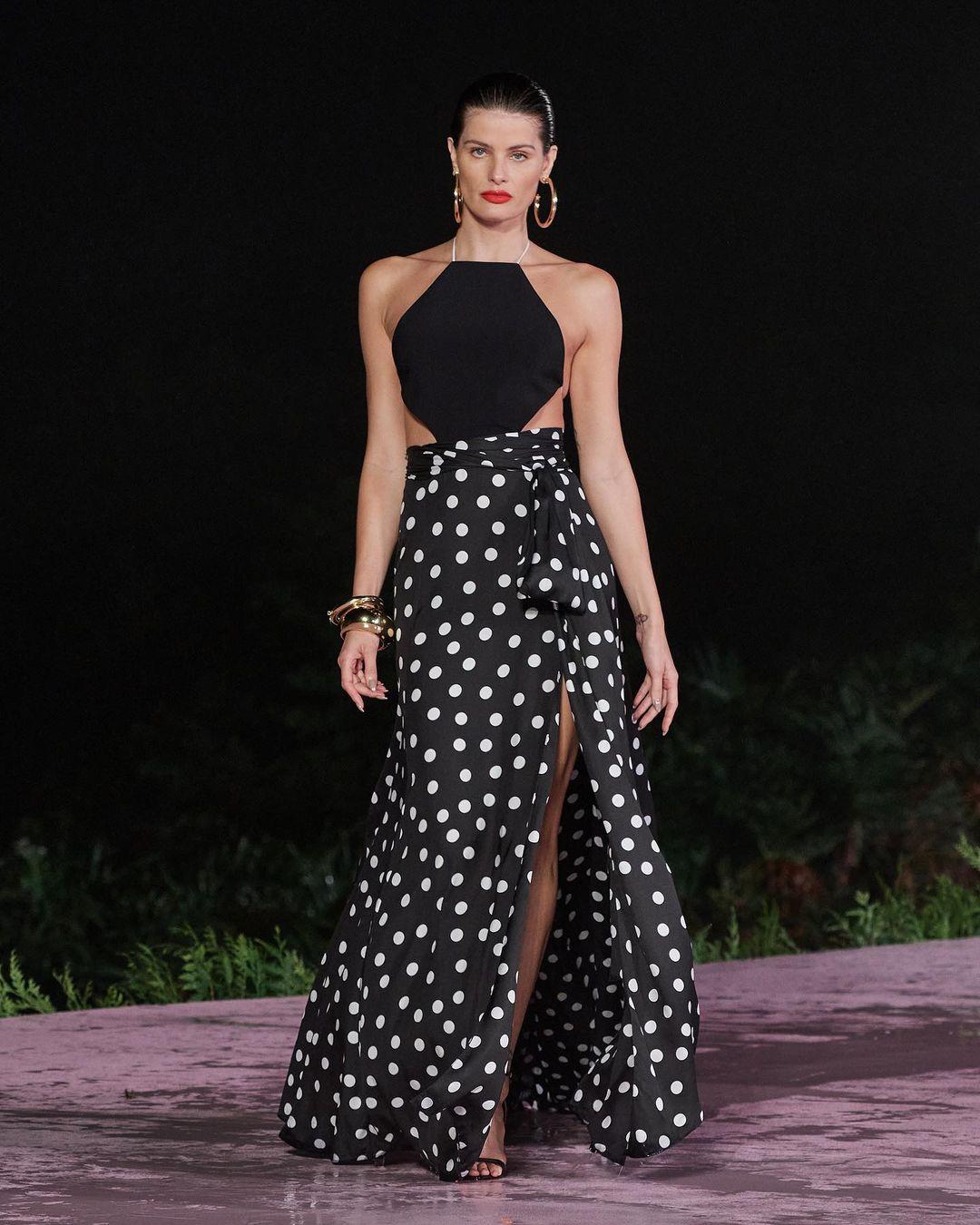 Η Resort 2024 collection του οίκου Carolina Herrera 