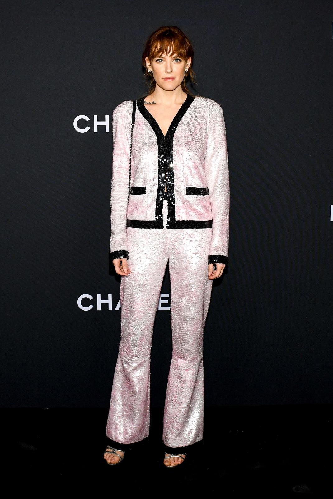 Η Riley Keough, Courtesy of Chanel