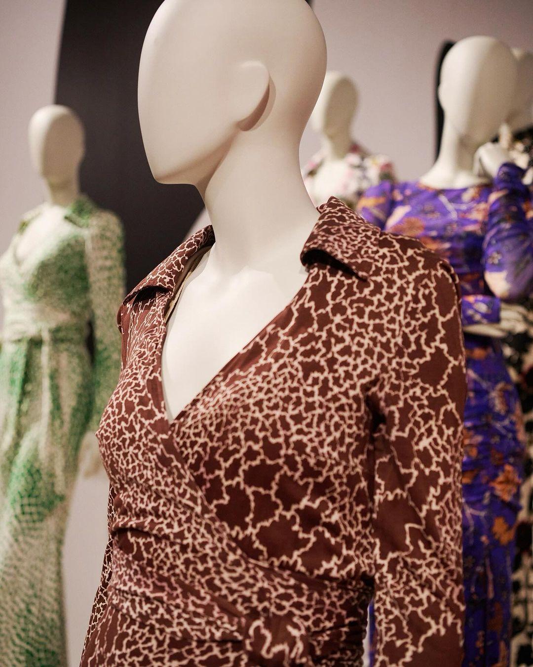 Diane von Furstenberg: Woman Before Fashion/ @dvf