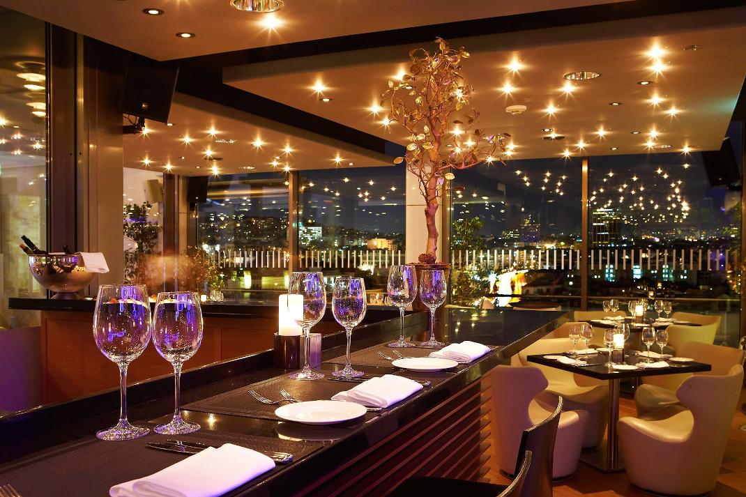  Φωτογραφία: Galaxy Bar and Restaurant - Hilton Athens 