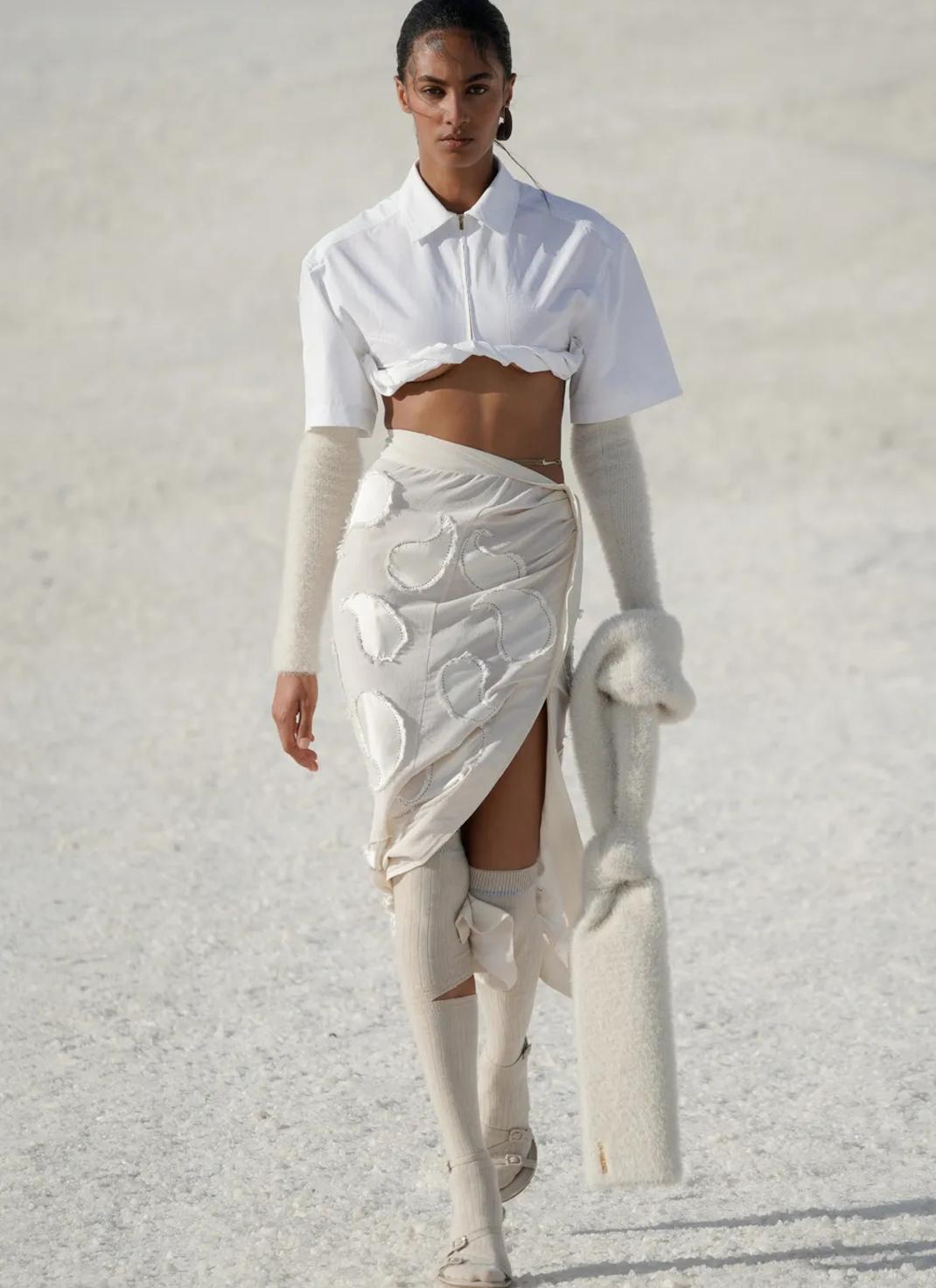 Jacquemus Le Papier