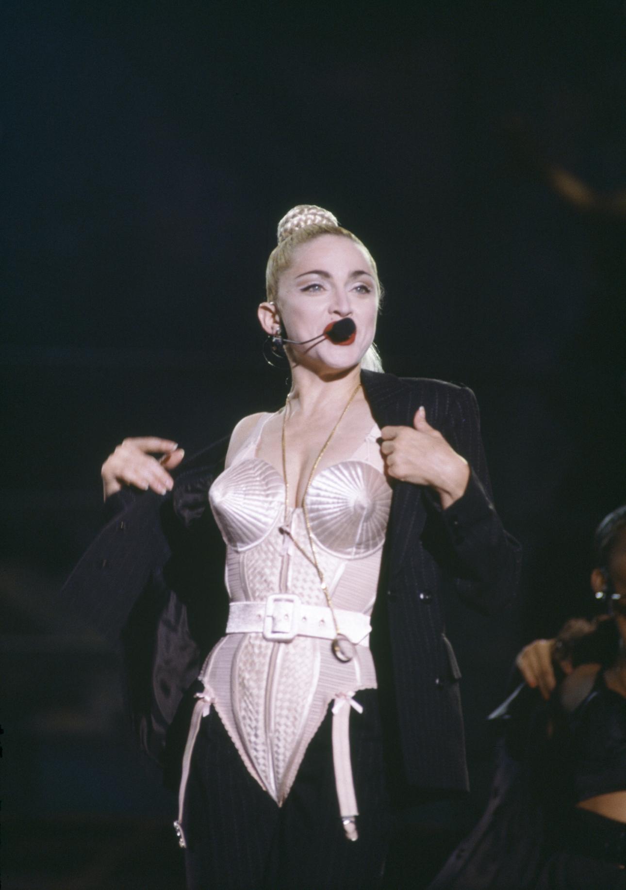 H Madonna με το κωνικό σουτιέν Jean-Paul Gaultier/Φωτογραφία: Getty Images