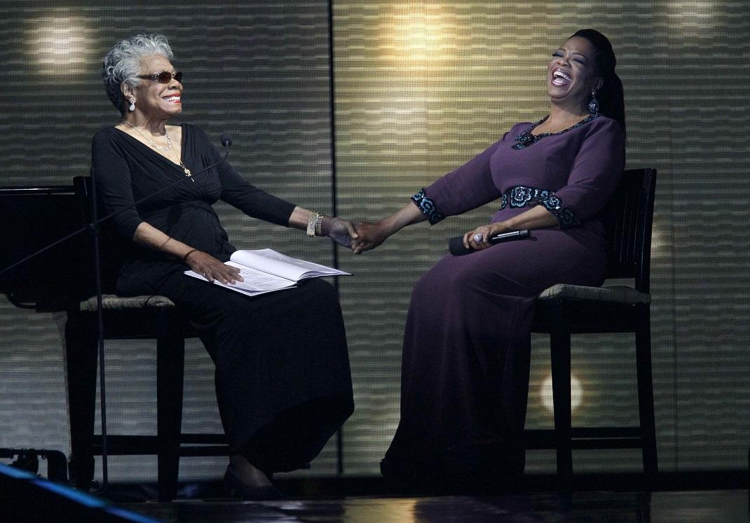 Maya Angelou και Oprah Winfrey, Φωτογραφία: AP Images