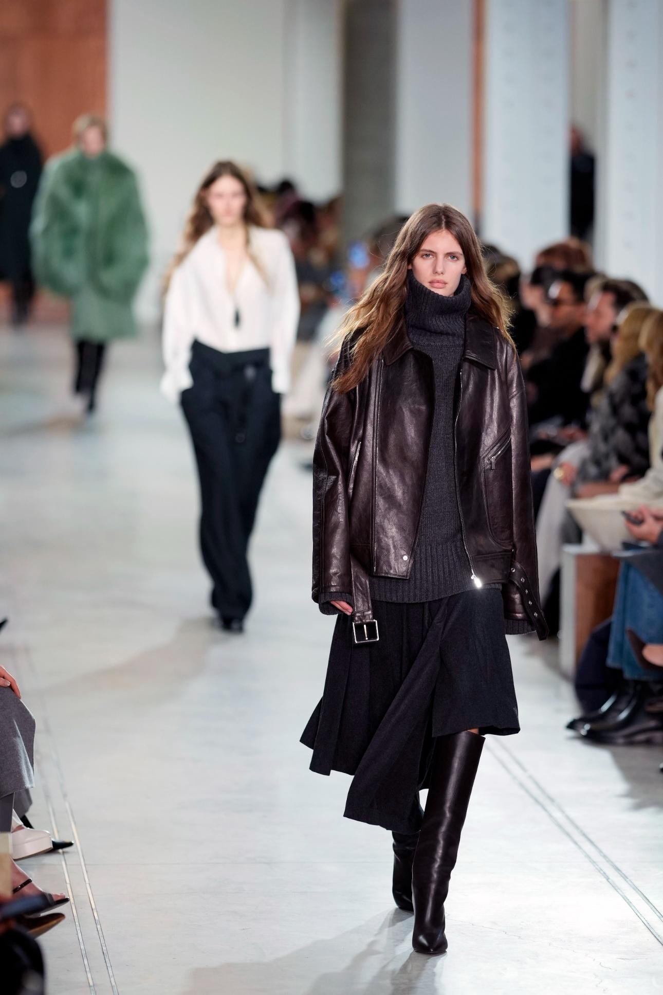 Michal Kors F/W 2025/ AP Images