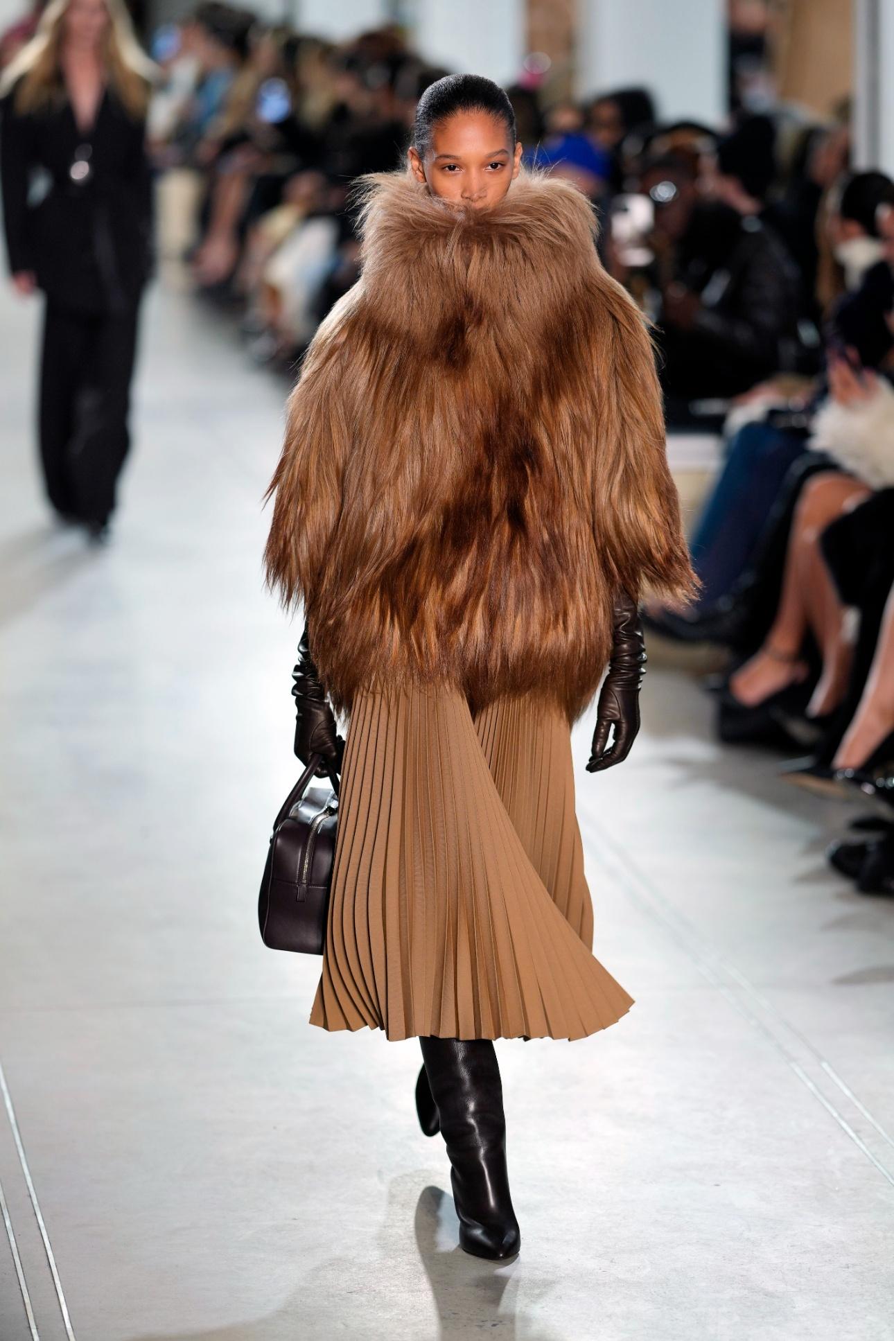 Michal Kors F/W 2025/ AP Images