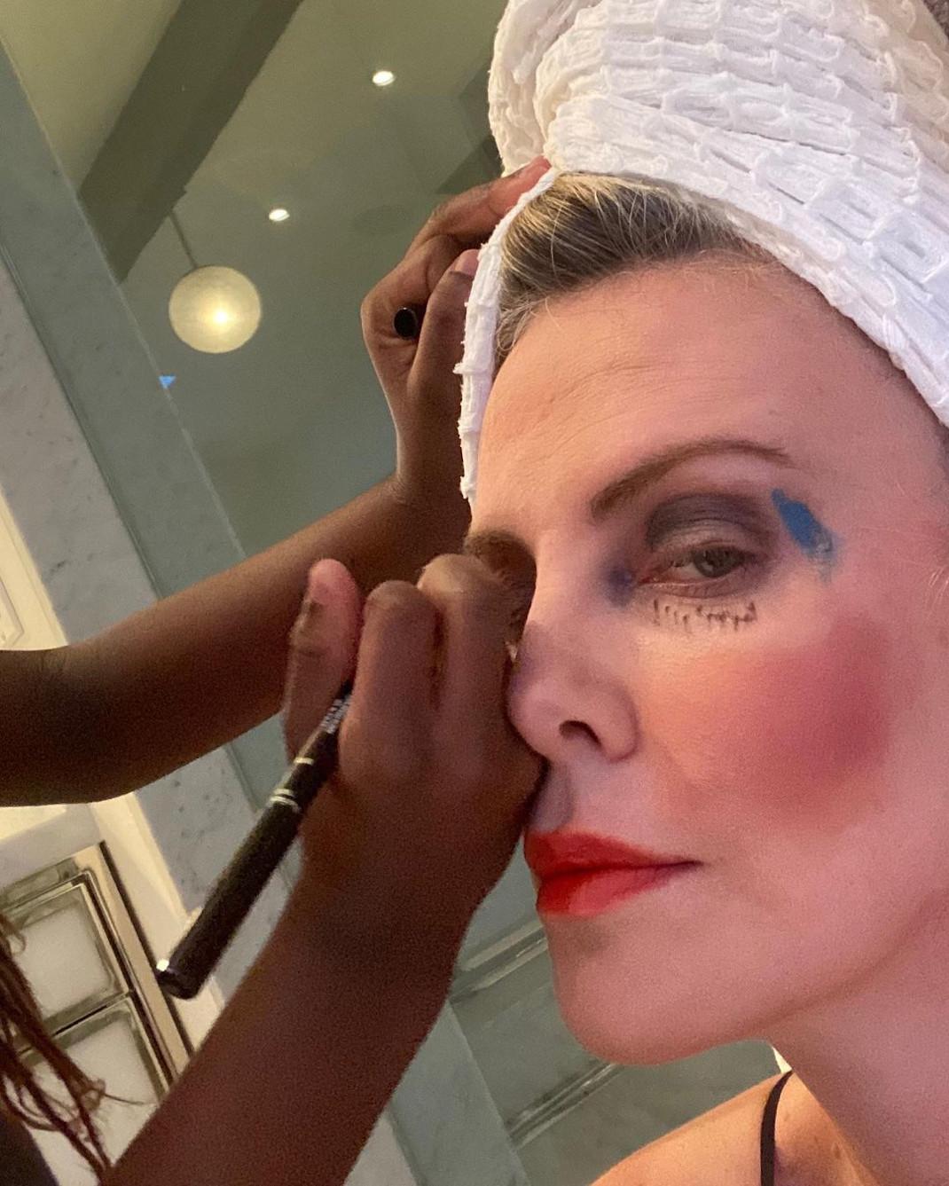  Charlize Theron/Instagram