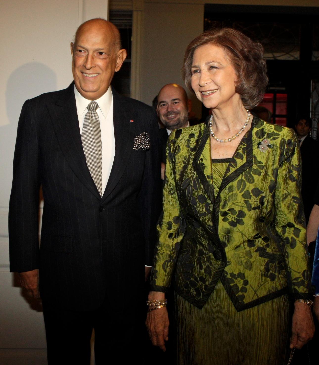 Oscar de la Renta, βασίλισσα Σοφία/ AP Images