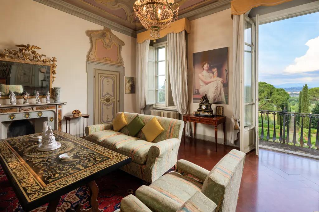  Italy Sotheby's International Realty  