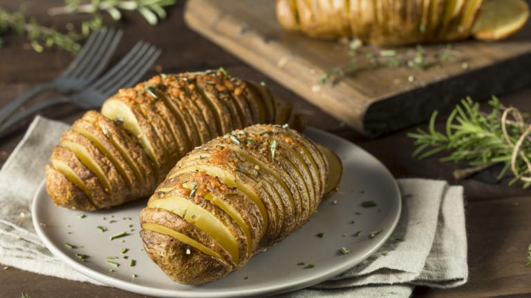 Πατάτες φούρνου Hasselback