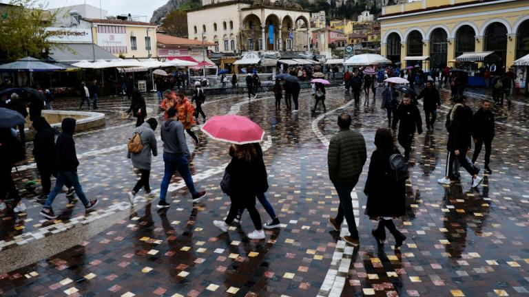 Βροχή στο Μοναστηράκι 