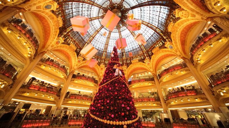 paris x-mas decor