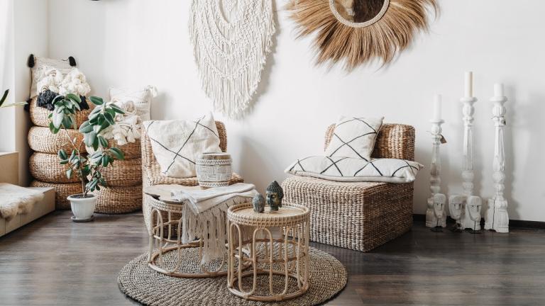 Ο καθρέφτης από τα H&M Home θα δώσει boho και καλοκαιρινή διάθεση στο σπίτι