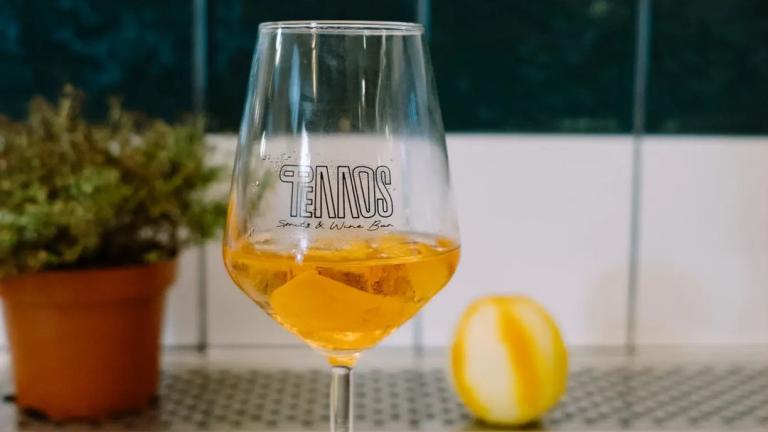 Fellos Athens: Το wine bar της Αθήνας