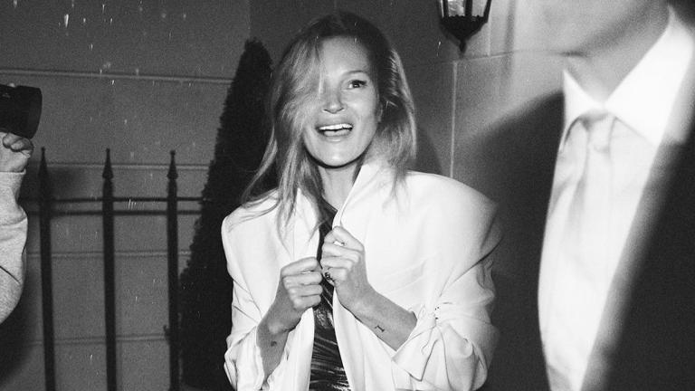 Kate Moss & Zara -Glam και διαχρονικά ρούχα που θα σας ετοιμάσουν για τα πάρτι της γιορτινής σεζόν