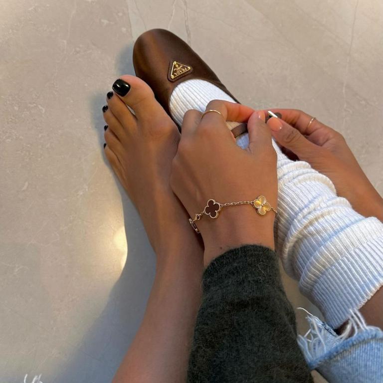 Pedicure, black nails