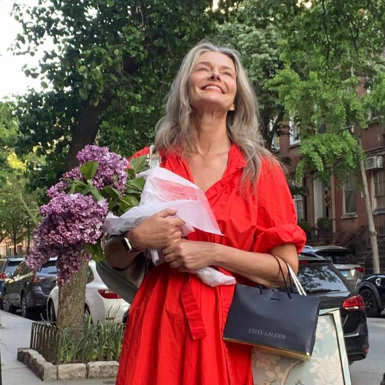 Sunscreen, mature skin, red dress