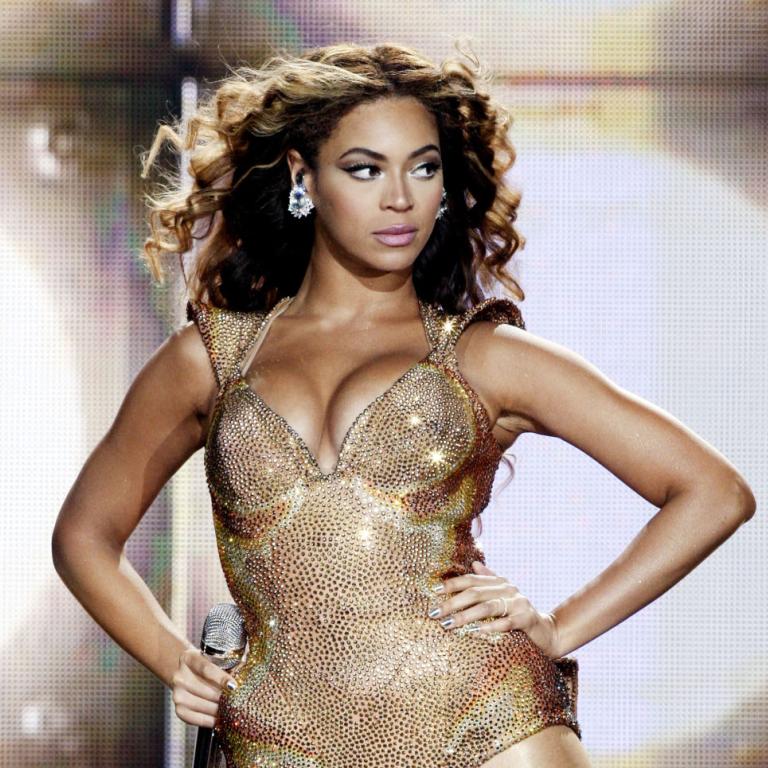 Beyoncé: Γιόρτασε τα 43α γενέθλιά της με σούπερ μίνι φόρεμα -Άγνωστες ιστορίες από τη ζωή της βασίλισσας της pop